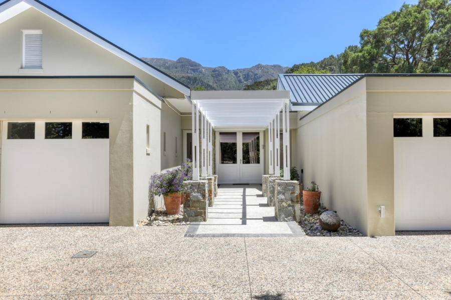 4 Bedroom Property for Sale in Constantia Western Cape